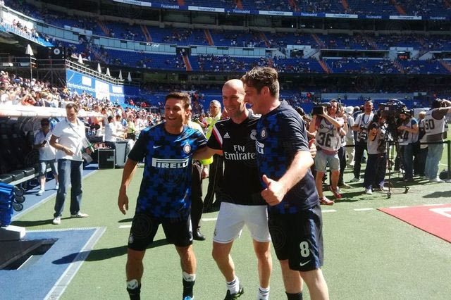 Γκολ ο Χούτος στο φιλικό παλαιμάχων Ρεάλ – Ίντερ (VIDEO)