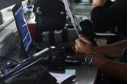 Φραστική επίθεση σε δημοσιογράφους στο Καραϊσκάκη