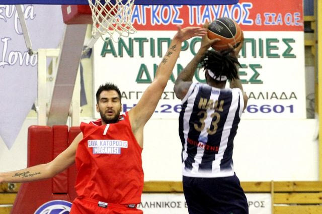 Προελαύενει το Ρέθυμνο, σεφτέ ο Κόροιβος από το -18