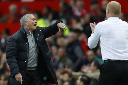 Selfie μπροστά στον Μουρίνιο; Ξανασκέψου το!