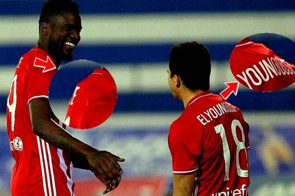 Τι φουσκώνει στην πλάτη των παικτών του Ολυμπιακού;