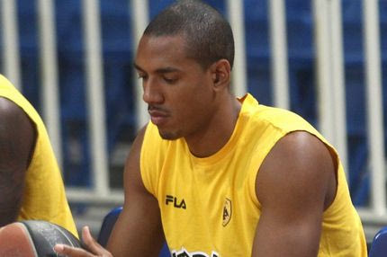 Μετράει ώρες ο Όουενς στην ΑΕΚ