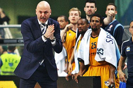 Τα φαβορί για τον πράσινο πάγκο και η σκέψη για Ομπράντοβιτς