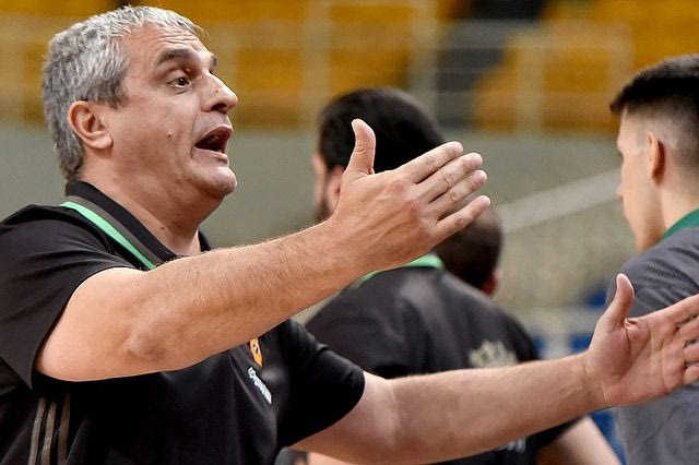 Το μπέρδεμα του μπερδέματος με τον αντι-Τζέιμς