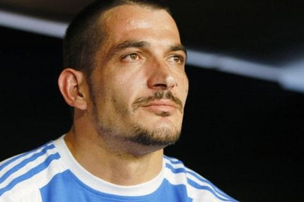 Το χτύπημα του Πύρρου: “Η φασιστική συμπεριφορά να μας εξοργίζει!”