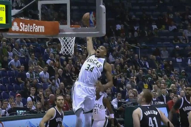 Top 10 με… ιπτάμενο Αντετοκούνμπο