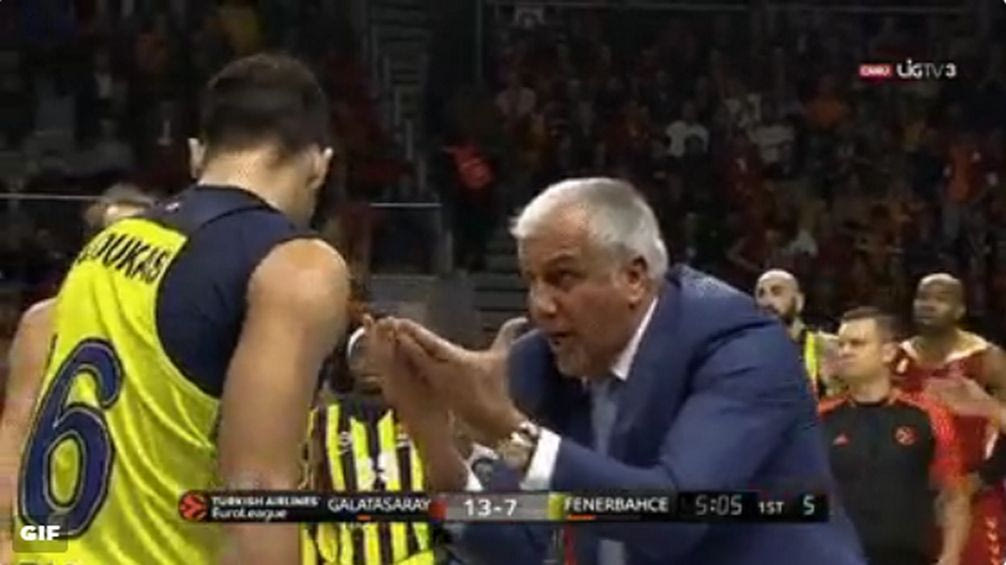 Τα… πήρε με Σλούκα ο Ομπράντοβιτς