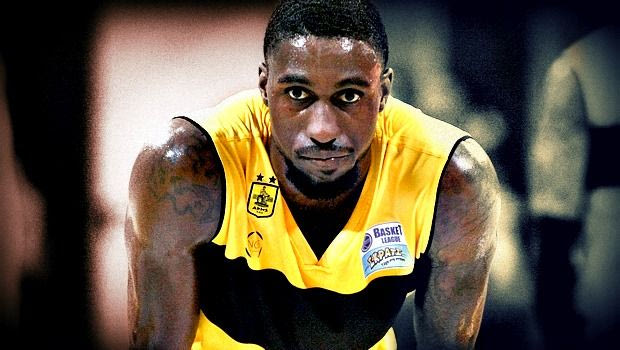 Ο Οκάρο Ουάιτ δεν “τρελαίνει” τον Πασκουάλ αλλά…