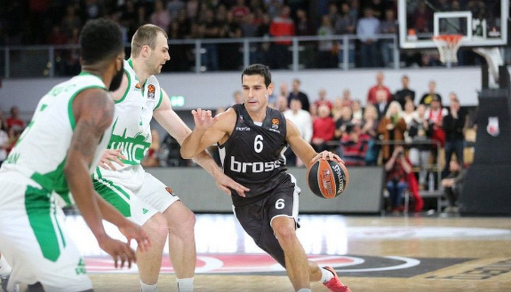 Ενας Ζήσης να τον πιεις στο ποτήρι!