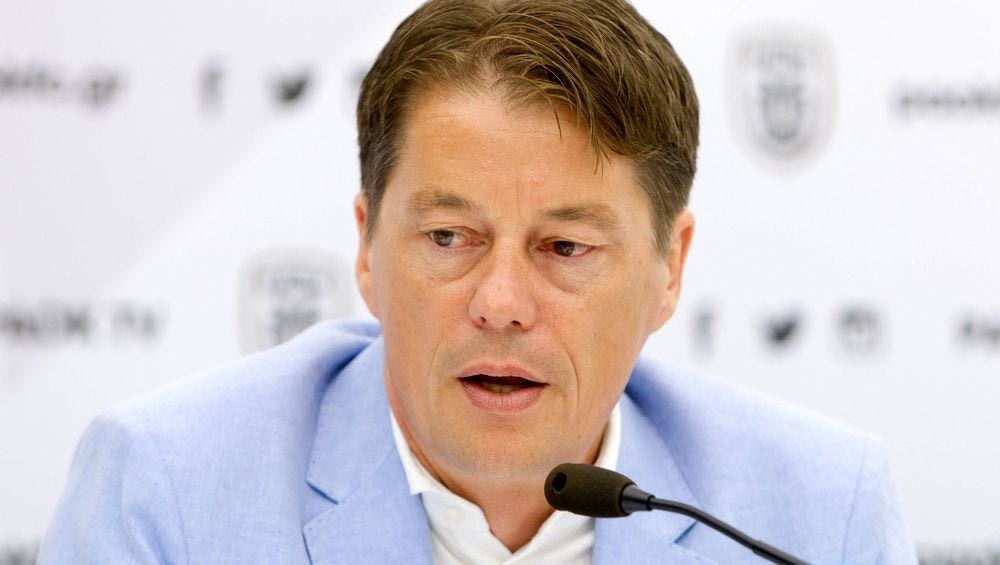 Μίχελ: “Καμία εντολή για πώληση Κλάους”