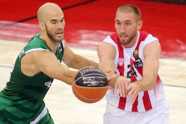 Μοναδικές προσφορές του Stoiximan για το ντέρμπι αιωνίων