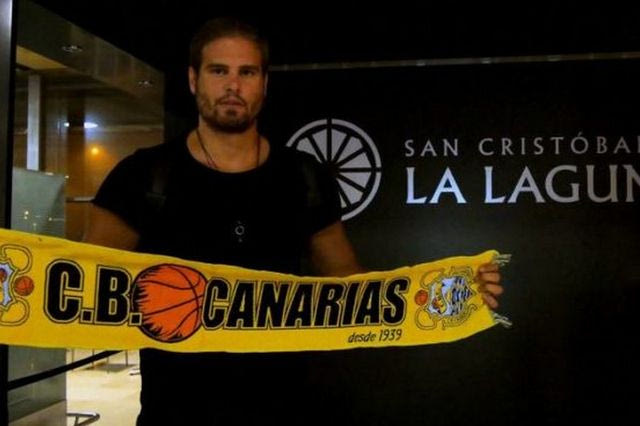 Ο Μπόγρης νίκησε τη… Γιουβέντους και ο Βασιλειάδης τον τρόλαρε!