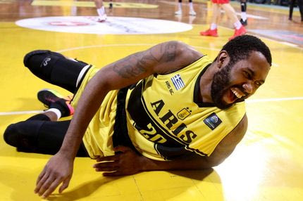 Τραβάνε τα μαλλιά τους στον Αρη! Εχασαν και τον Μπάκνερ