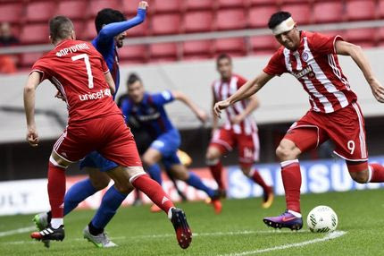 Φωνάζει για πέναλτι στον Καρντόσο ο Ολυμπιακός