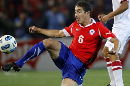 Ο… σκύλος Καρμόνα στη λίστα “Στράμα”!