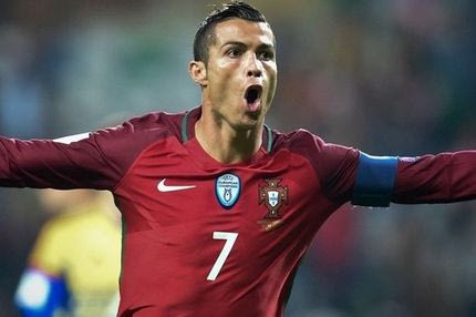 Ο Κριστιάνο Ρονάλντο στο πλευρό νεαρού παίκτη που έχει καρκίνο