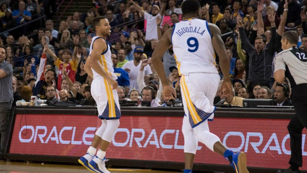 VIDEO: Ο Γκριν κλώτσησε την μπάλα και ο Κάρι ευστόχησε…