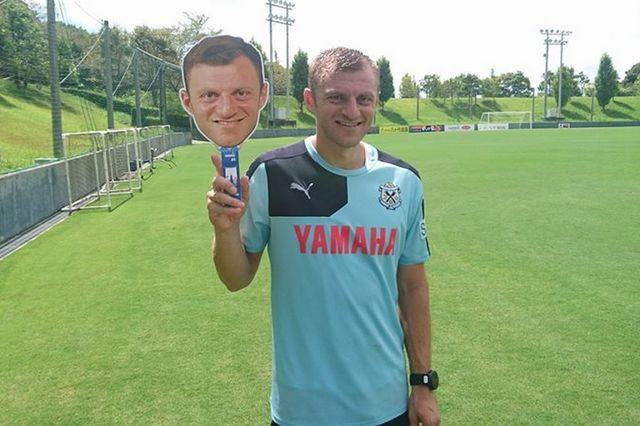 Ποιος Άρης; Αλλού παίζει ο Αβραάμ