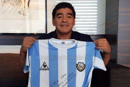 Το συγκινητικό μήνυμα του Μαραντόνα για τον αδικοχαμένο Τσίρο Εσπόζιτο