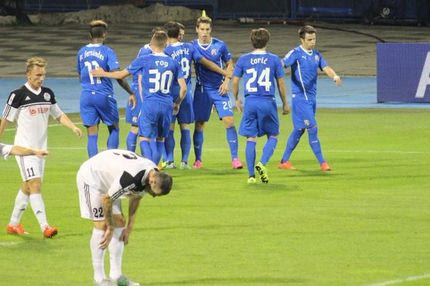 Νίκες για Ντιναμό Ζάγκρεμπ, Μπάγερν και Άρσεναλ