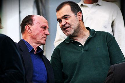 “Ένα μπαλκόνι γεμάτο Παναθηναϊκές σημαίες…”