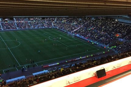 Πέφτουν τα φώτα και σε ματς της Premier League!