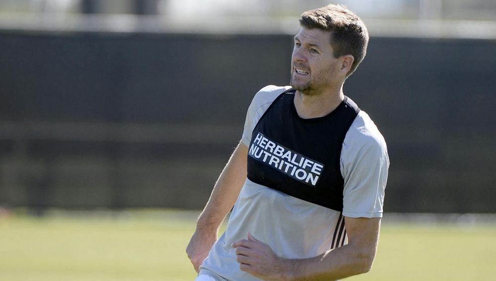 Και η Ίντερ μιλάει με Τζέραρντ