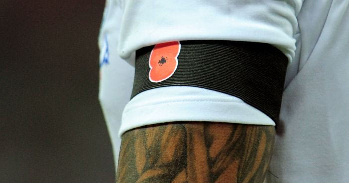 Η Πρωθυπουργός της Μ. Βρετανίας επιτίθεται στη FIFA για την “εξωφρενική της απόφαση”