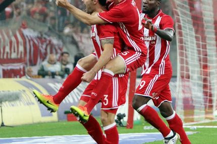 Οι “ερυθρόλευκοι” πανηγυρισμοί στο γκολ του Μποτία