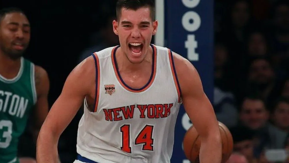 Ο Ισπανός μεγάλωσε απότομα, τα βάζει με τον Χάουαρντ και τον κοροϊδεύει