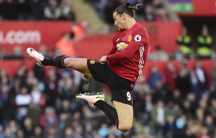 Επέστρεψε στα γκολ ο Ζλάταν και στις νίκες η Γιουνάιτεντ