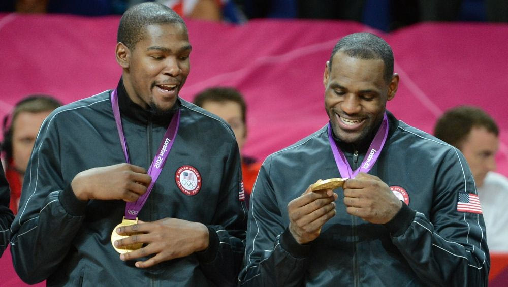 Ο Ντουράντ πήρε θέση για τη “συμμορία” του Λεμπρόν