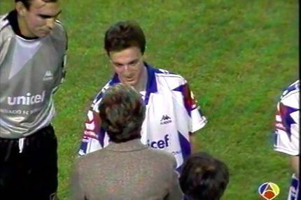 Όταν ο Κρόιφ έβαζε την ΑΕΚ στη μεικτή κόσμου!