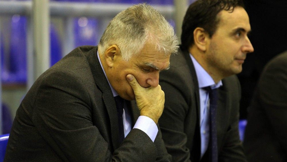 Μαρκόπουλος… παραπονούμενος: “Οι διαιτητές δεν σφύριξαν στα ίσια”