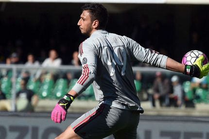 Και όμως: ο Μπερλουσκόνι ΔΕΝ ήθελε τον Ντοναρούμα!