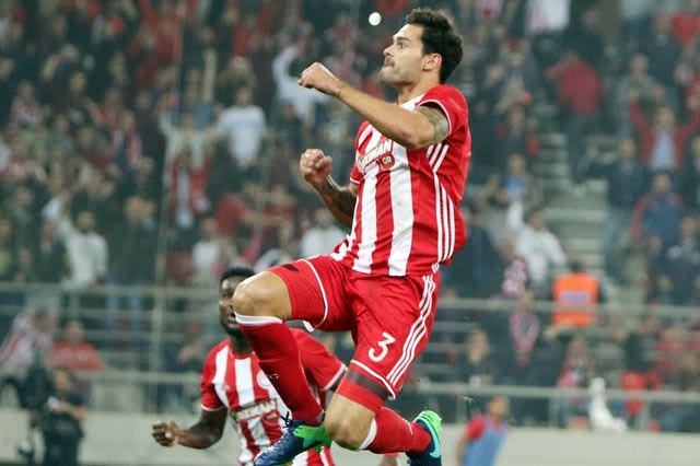 Οι αμυντικοί του Ολυμπιακού “εκτελεστές” του Παναθηναϊκού!