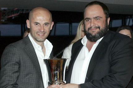 Η πανηγυρική φωτογραφία του Τζόρτζεβιτς μετά το 3-0