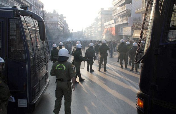 Επεισόδια με οπαδούς του ΠΑΟΚ στο Μενίδι