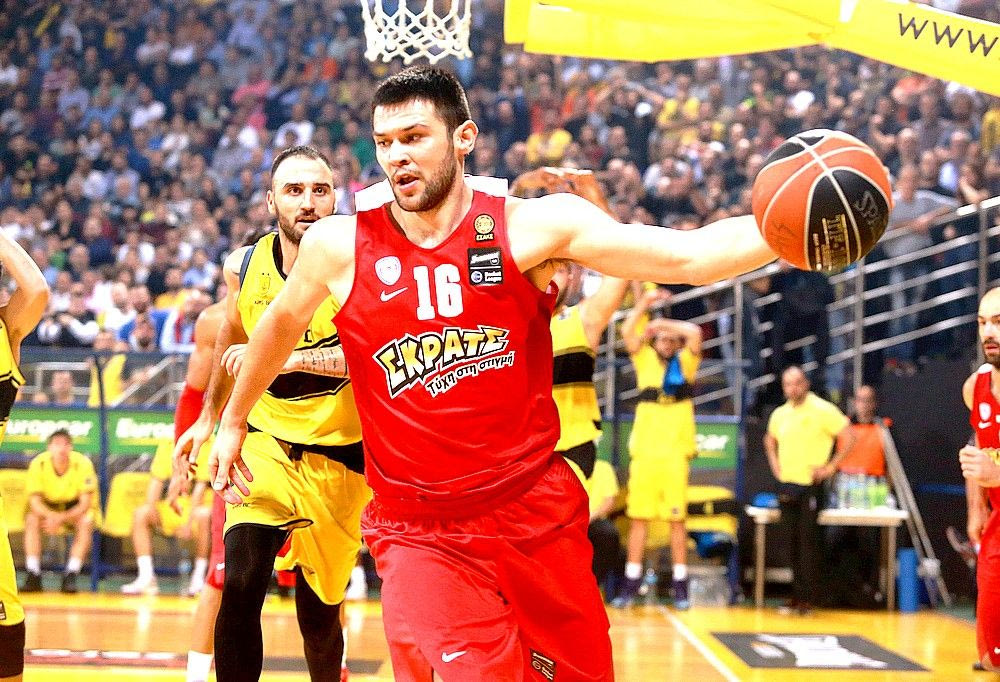 Ενα αστέρι ξαναγεννιέται…