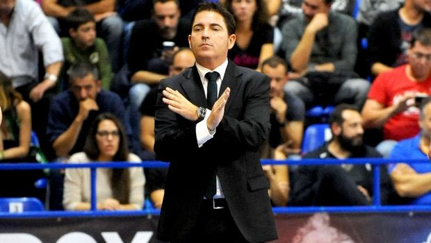 Τα εκτός έδρας “μπλακ άουτ” που προβληματίζουν