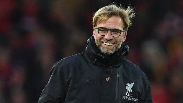 Φανατικά υπέρ του… μεθυσμένου Ρούνεϊ ο Κλοπ!