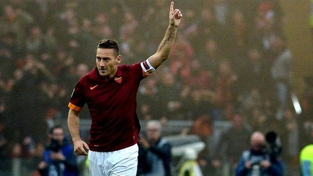 Ο Ινφαντίνο “πικάρει” τον Τότι για τα αγγλικά του!