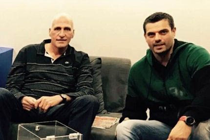 Ο Τσαρτσαρής παρέα με τον… τίμιο γίγαντα!