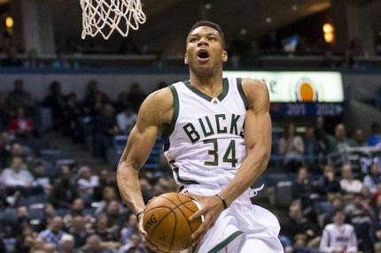 Οι Μπακς ευχήθηκαν στα ελληνικά για τον Αντετοκούνμπο!