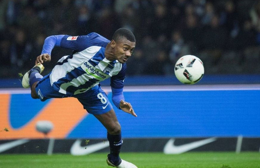 Γκολ μετά από… μπιλιάρδο ο Καλού