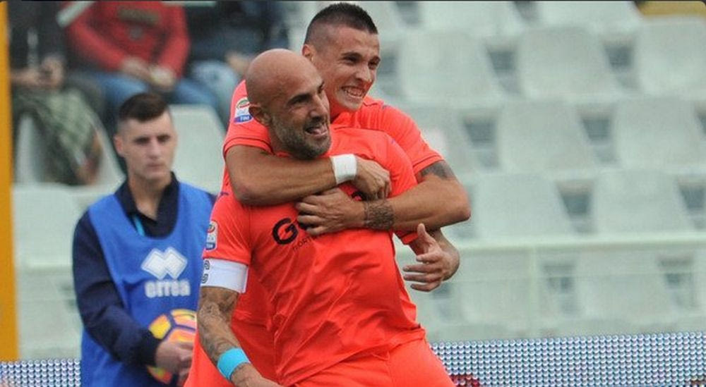 Επιτέλους, έφαγαν… Μακαρόνε στην Έμπολι