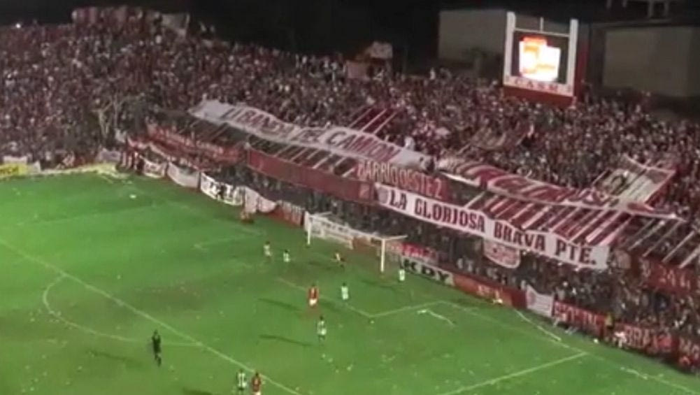 Αυτογκόλ και… ξύλο στην Αργεντινή