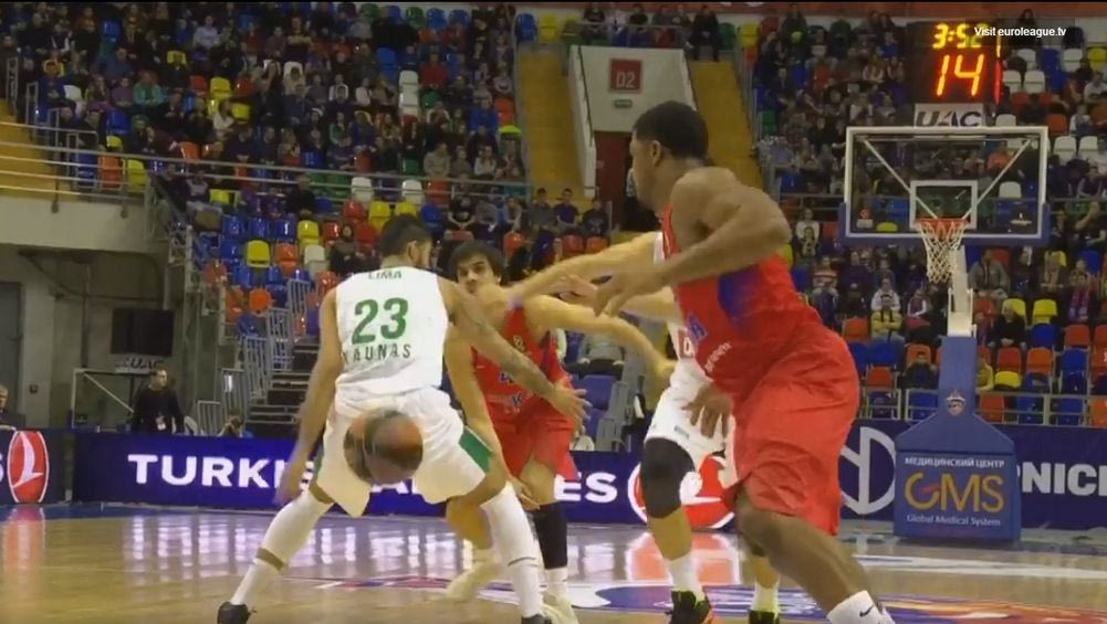 Νέα “μαγική” πάσα από τον Τεόντοσιτς