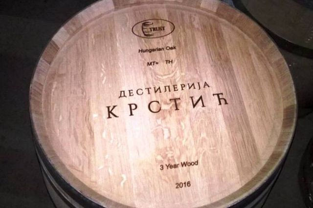 Άφησε το μπάσκετ και φτιάχνει… βότκα!