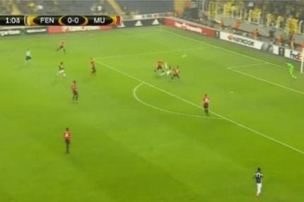 ΑΠΙΘΑΝΟ γκολ έφαγε η Μάντσεστερ Γιουνάιτεντ
